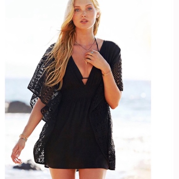 Victoria's Secret Other - Victoria secret plunging Vneck caftan swim cover up